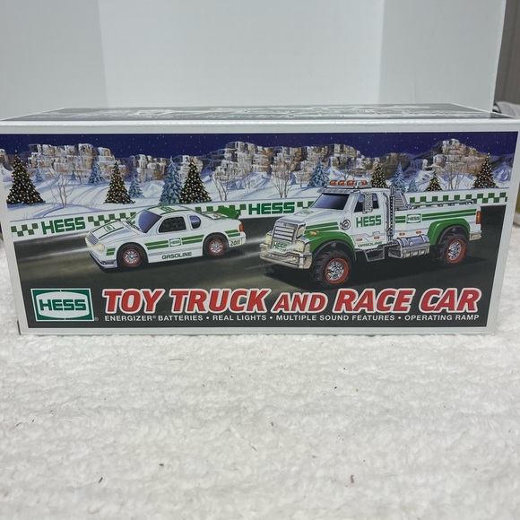 Hess 2011 Toy Truck And Race Car - New In Box - Picture 1 of 7